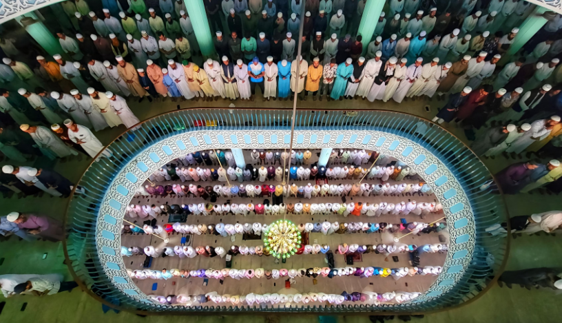 Proses Masuk dan Perkembangan Islam di Banten: Dari Banten Girang hingga Lahirnya Kesultanan